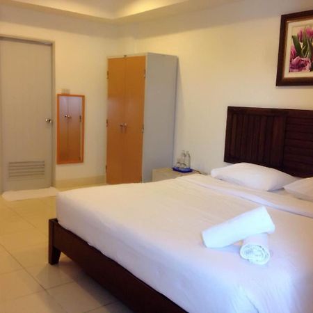 Top Hostel Udon Thani Room photo