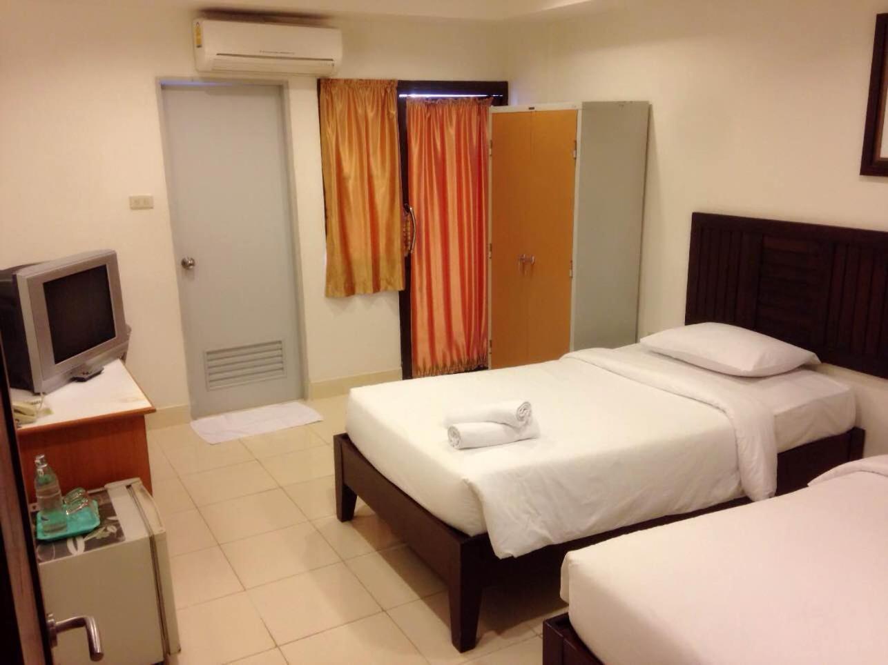 Top Hostel Udon Thani Room photo